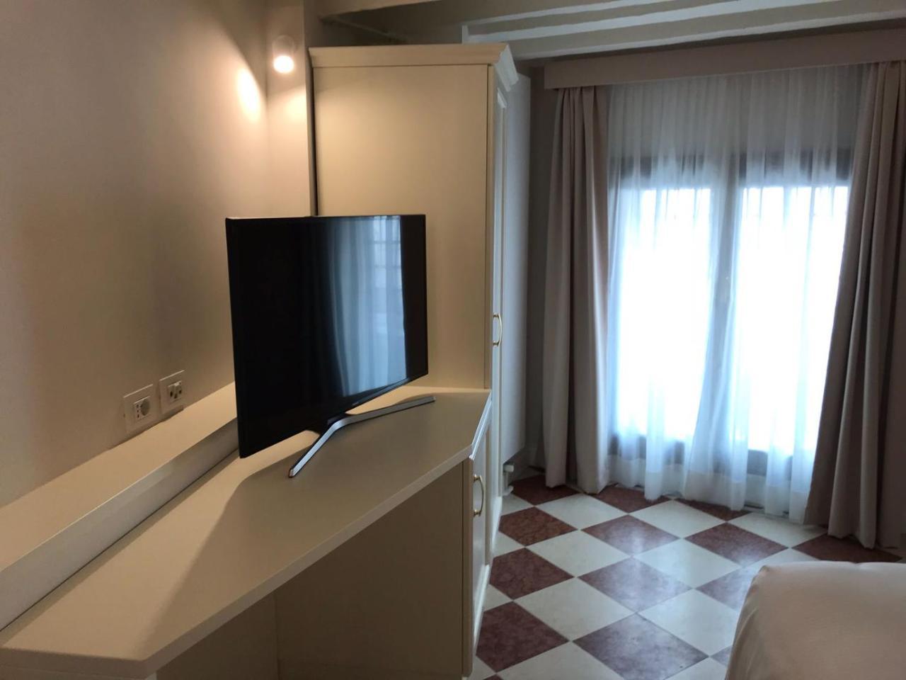 Suites Alla Maddalena เวนิส ภายนอก รูปภาพ